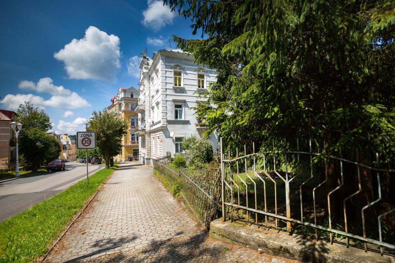 Mariánské Lázně Apartman Karlovarska מראה חיצוני תמונה